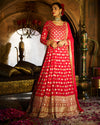 Ready to wear - Red 559G